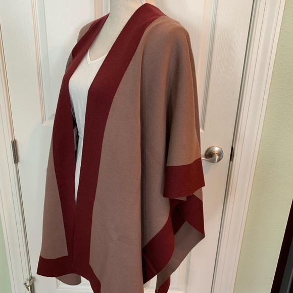 lululemon athletica Accessories - Bundle up wrap lululemon savannah burgundy NWT
